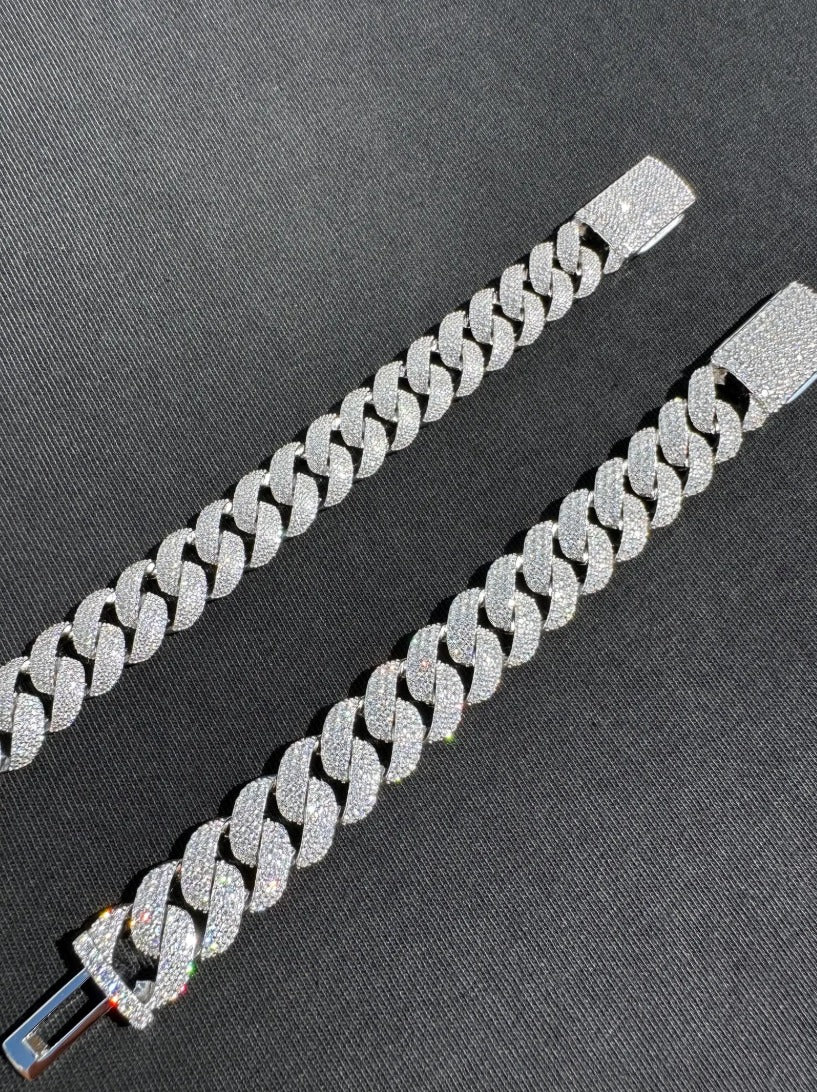 VVS1 Moissanite Cuban Link Bracelet | 925 Sterling Silver | ONYX RATAN