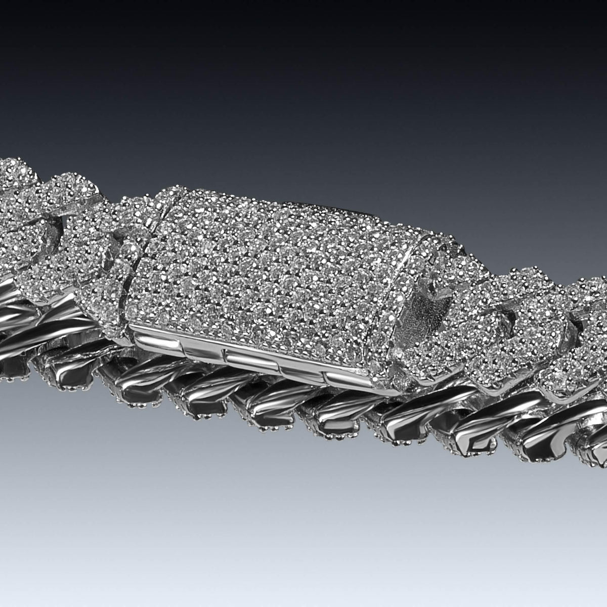 8mm Moissanite Cuban Link Chain – Iced Out | ONYX RATAN