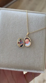 14K Solid Gold Engraved Photo Locket | ONYX RATAN